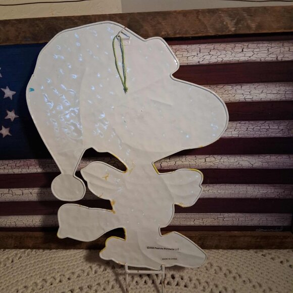 SNOOPY & WOODSTOCK METAL CHRISTMAS LAWN ORNAMENTS - Picture 3 of 5